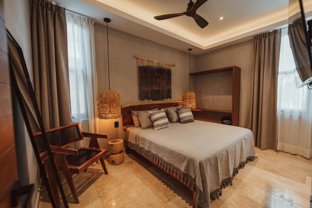 Casa Grande, Beachfront In Holiday home